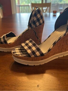 Guess Black and White Gingham Wedge Sandals